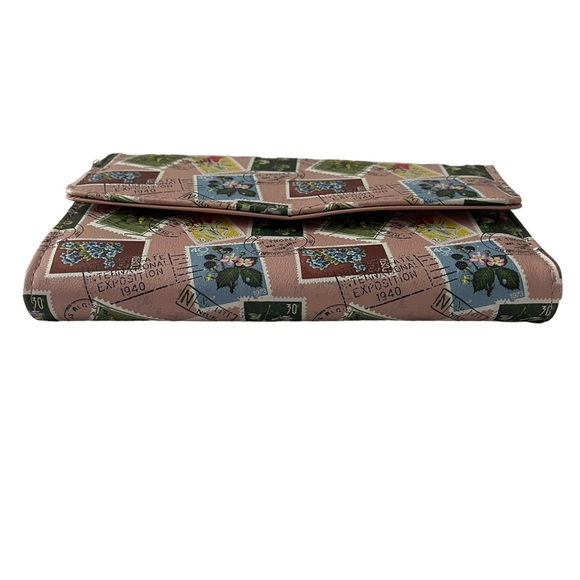 MUNDI Postage Stamp Wallet/Wristlet - Picture 5 of 12